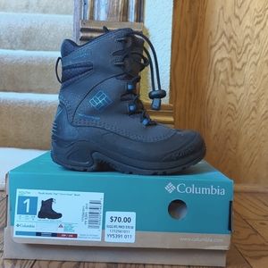 Youth Columbia snow boots